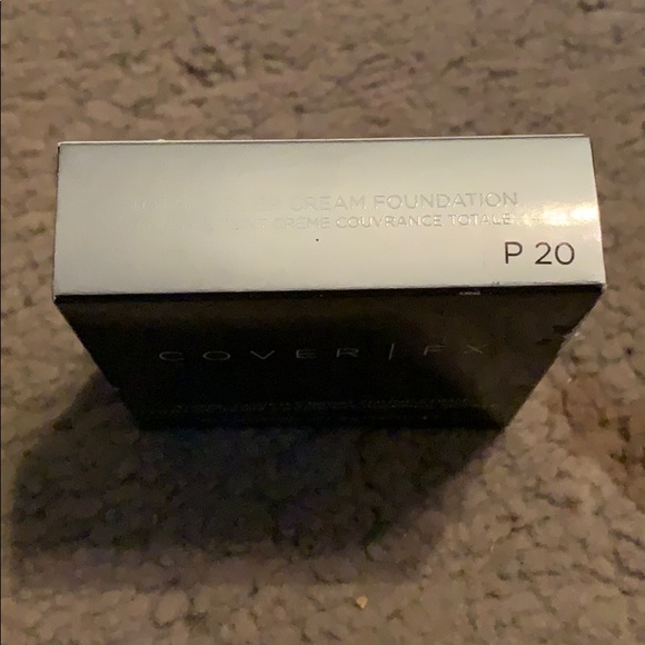Cover FX P20 / Sephora Cream foundation - Picture 2 of 3